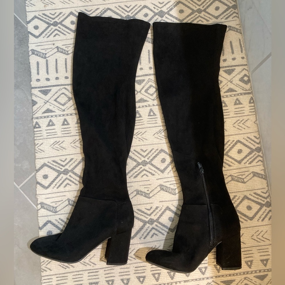A new day black thigh high black heeled boots Sz 7.5 Wide Calf